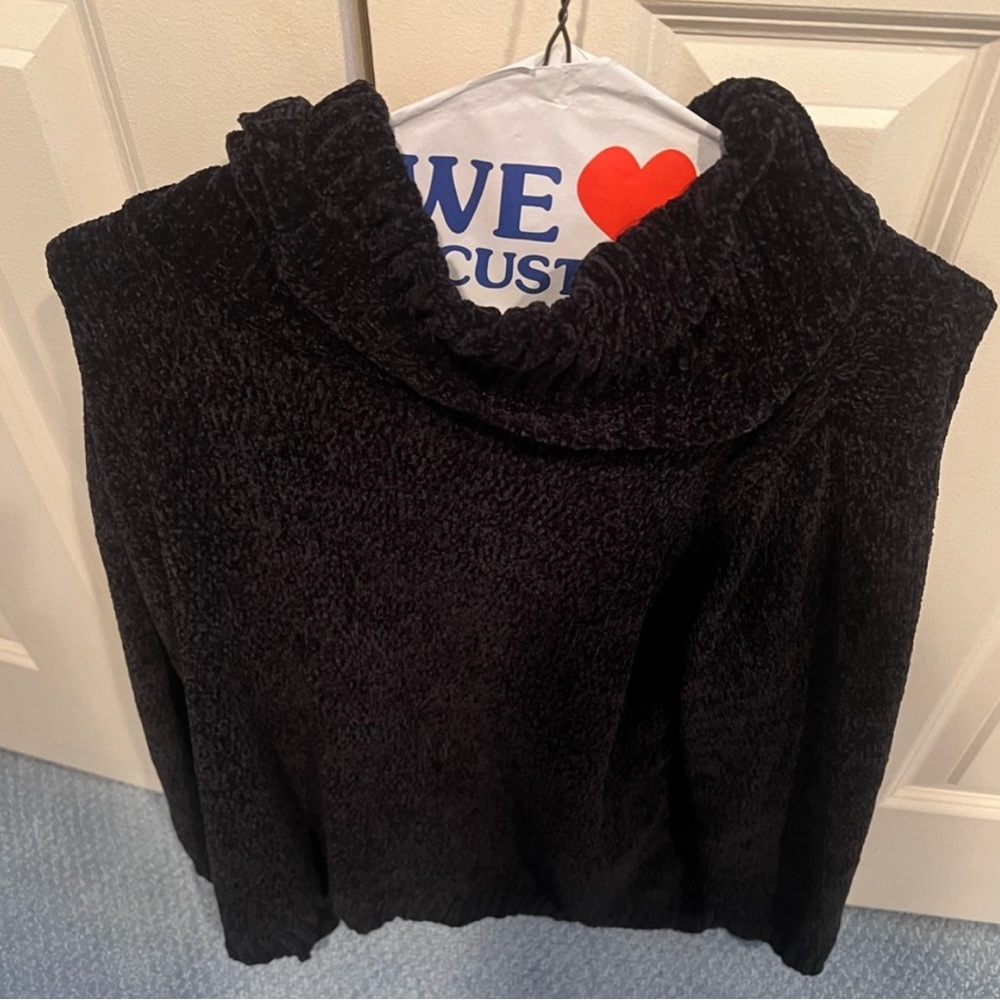 Karen Scott sweater 1x  black cozy and heavy sweater DISCONTINUED